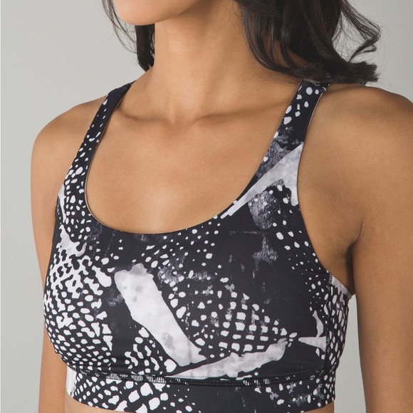 lululemon athletica Other - Lululemon Energy Bra
Static Mist White Black Size 4